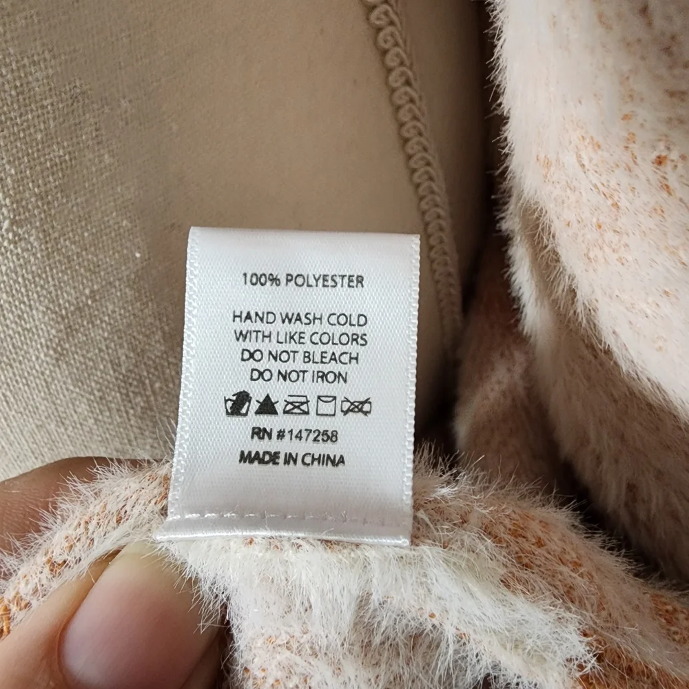 Simply Southern Fuzzy Checkered Print Long Cardigan Size‎ Large - Picture 6 of 6